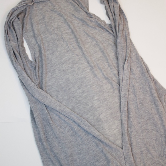 Sleeveless Cardigan - Picture 1 of 2